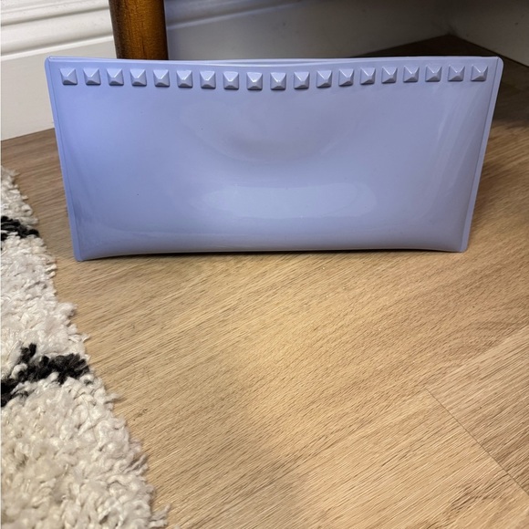 Carmen Sol Blue Julian Clutch